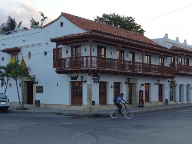 Calle de la media Luna