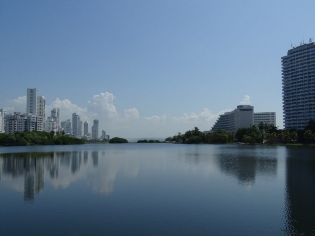 Tours du quartier Laguito