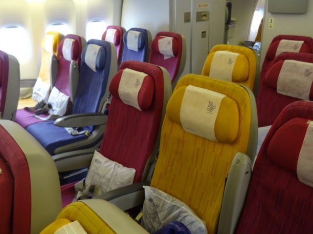 INTERIEUR THAI AIRWAYS