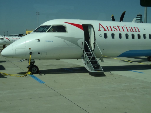 Q400 AUSTRIAN AIRLINES