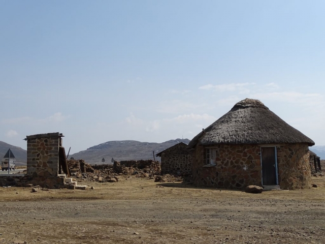Maison traditionnelle village de Skiriing