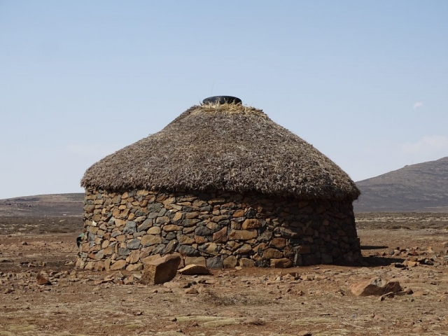 Maison traditionnelle village de Skiriing