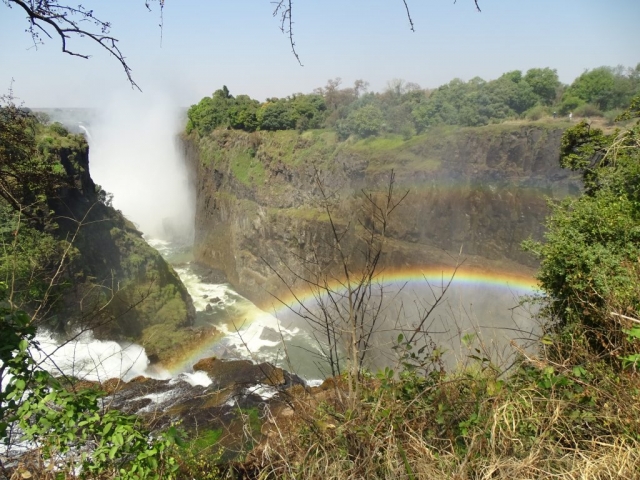 Arc en ciel aux Chutes Victoria
