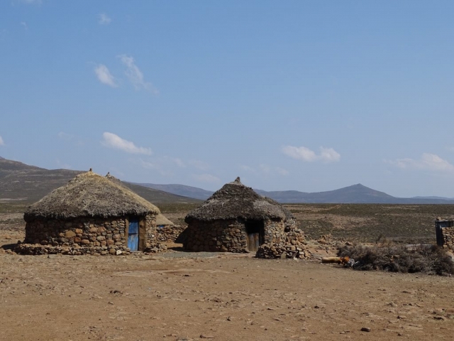 Maison traditionnelle village de Skiriing