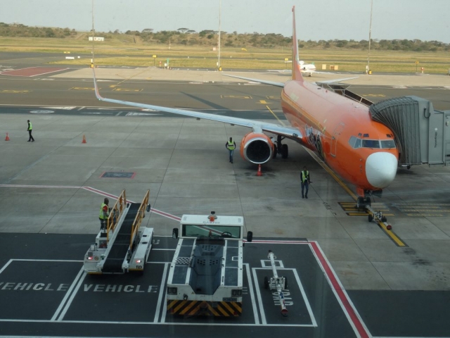 BOEING 737 MANGO AIRLINES