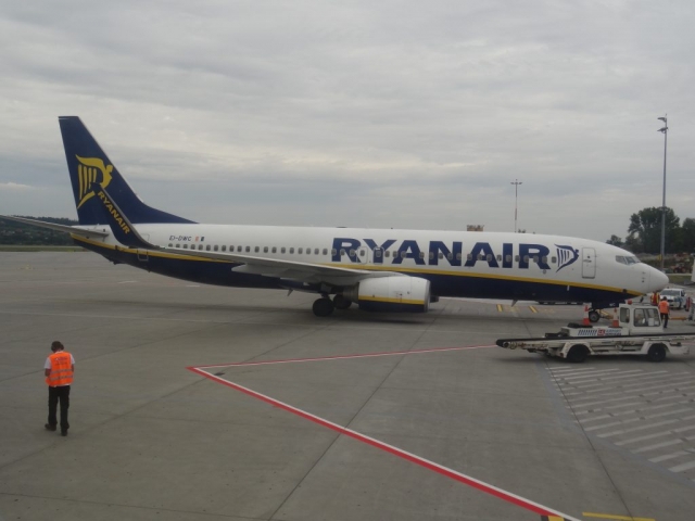 BOEING 738 RYANAIR